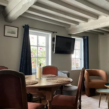 La Maison St Jean Apartman *